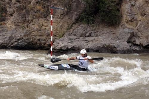 Atletas garantem o primeiro lugar no K1 e C2 Masculino e no C1 e K1 Feminino, além do melhor resultado por equipes / Foto: Divulgação